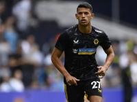 九游娱乐 -包含赛地聚焦：荷甲清晨热度飙升，西汉姆临场应变，气氛紧张，团队化学反应显著的词条